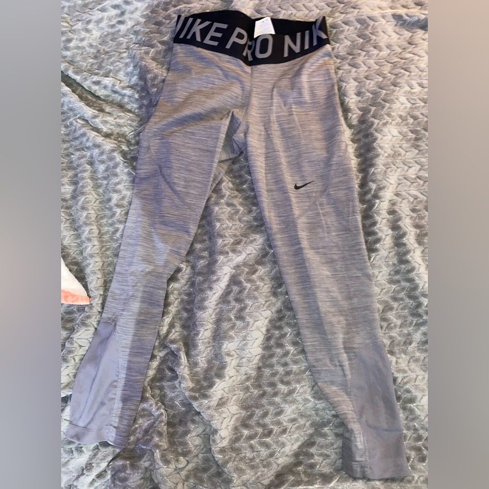 Nike leggings